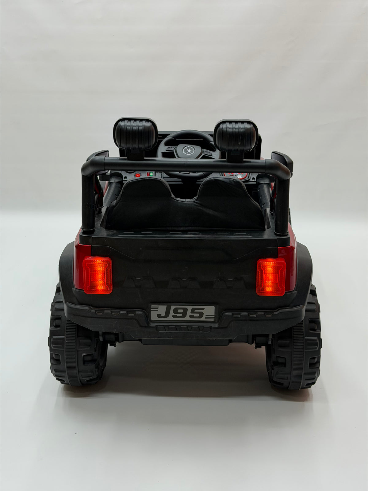 Red Jeep J95