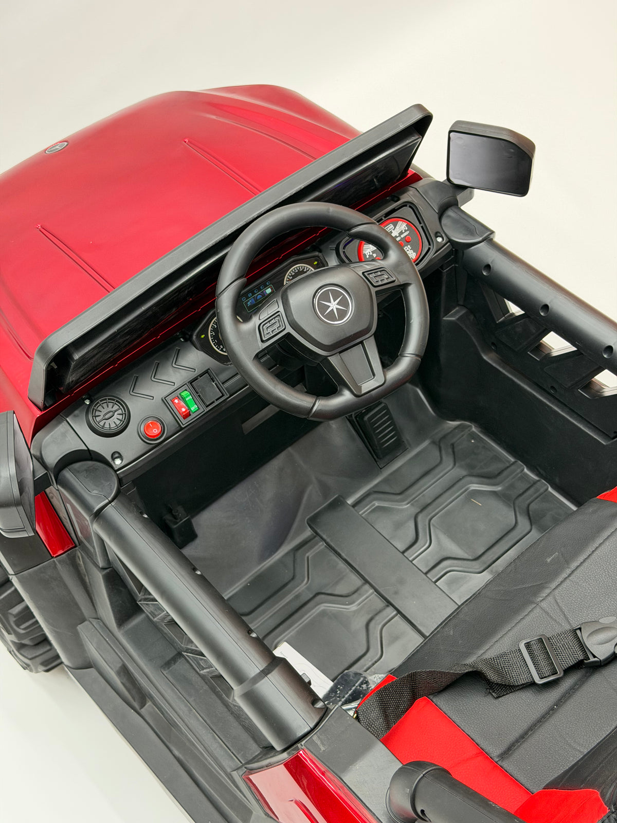 Red Jeep J95