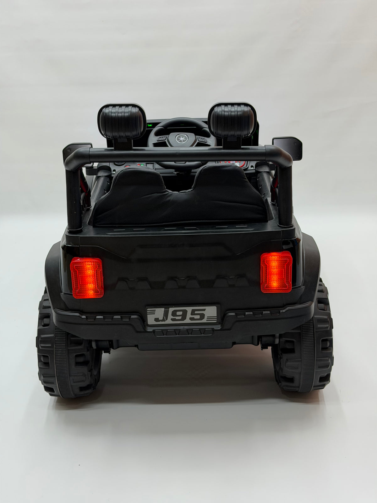 Black Jeep J95