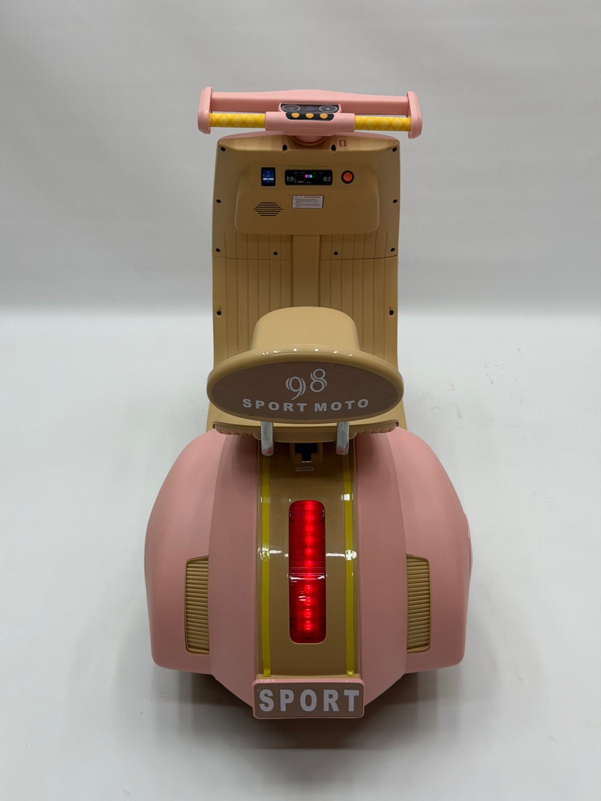 Electric Pink Vespa BQ915