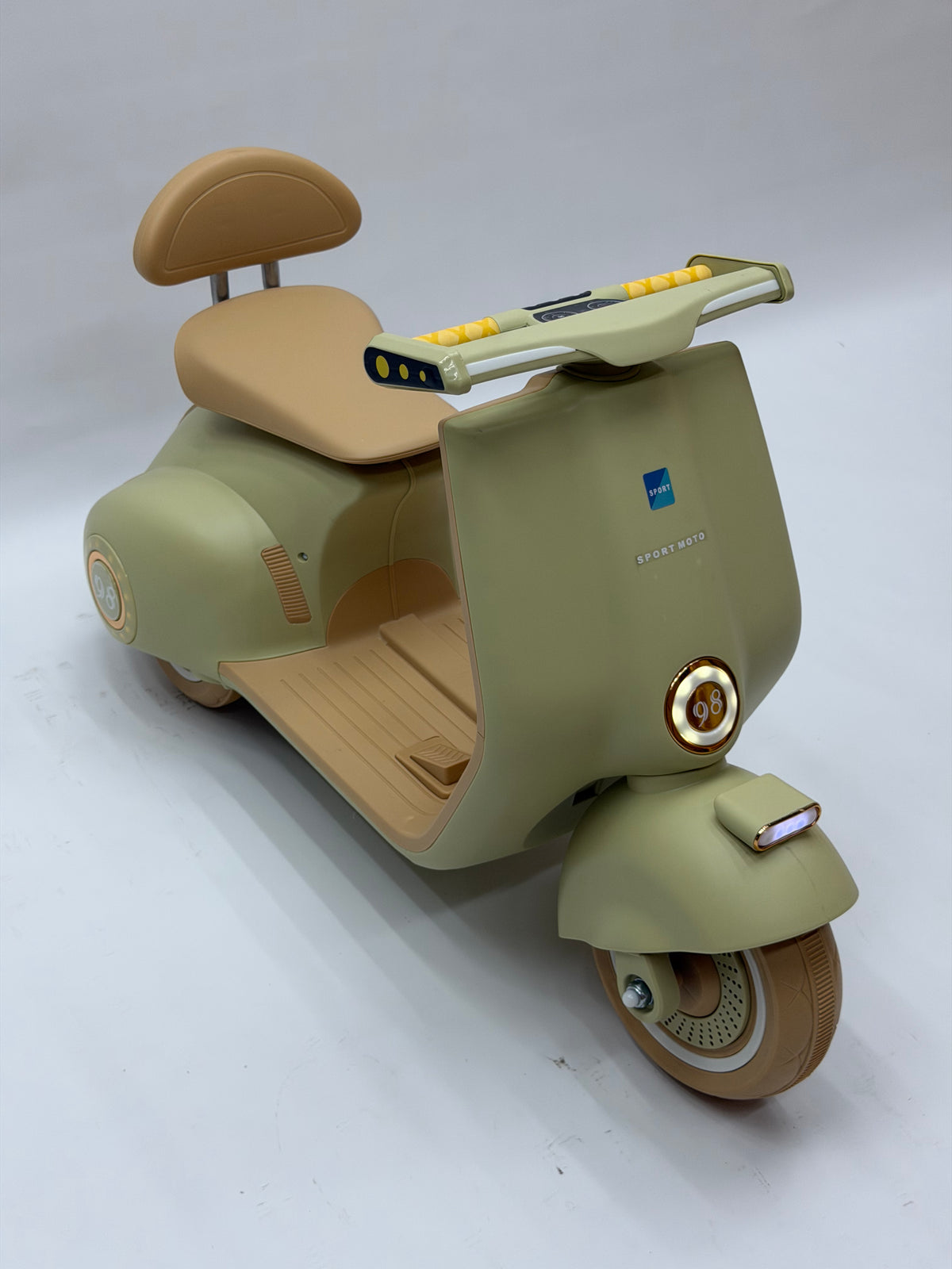 Green Vespa (WF05)