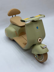 Green Vespa (WF05)